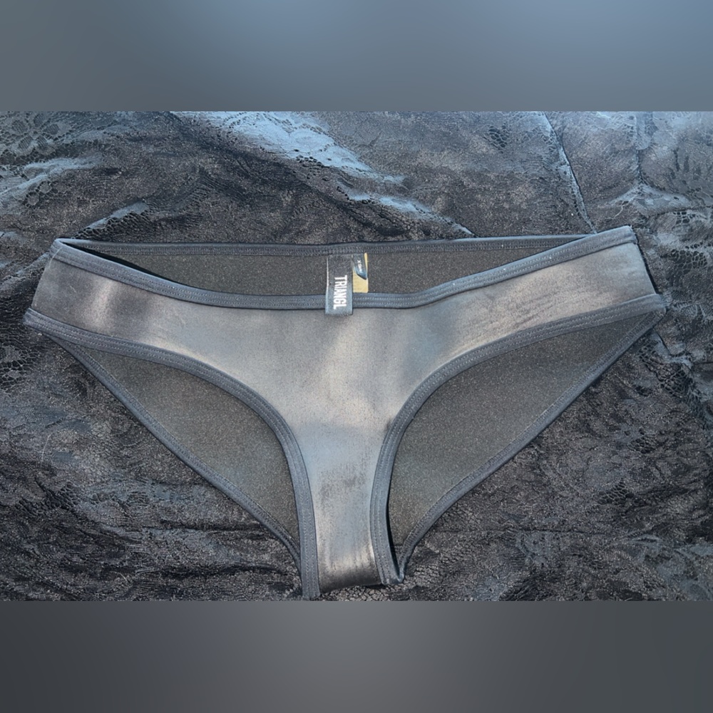 Triangl bikini bottoms / size x-small